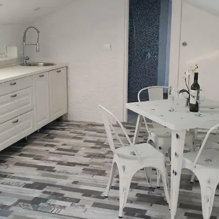 Vlahov Apartment *