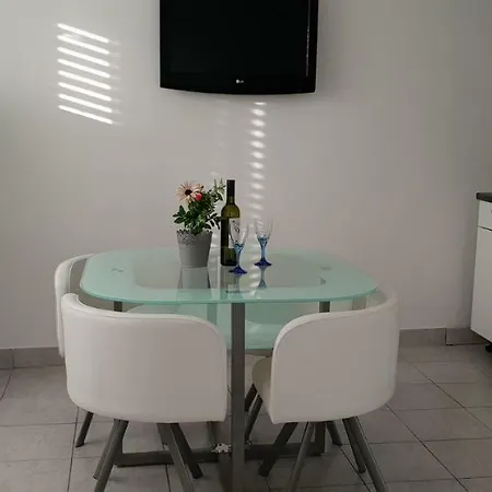 Vlahov Apartment Sibenik