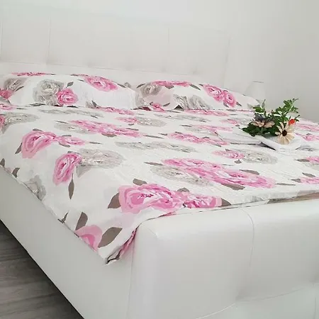Vlahov Apartment Sibenik
